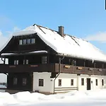 Grafhube Holiday home *