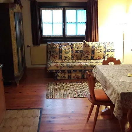 Grafhube 度假居 *